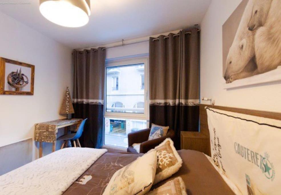 Appartement Centre Ville Wifi Parking Draps Fournis 코트레 외부 사진